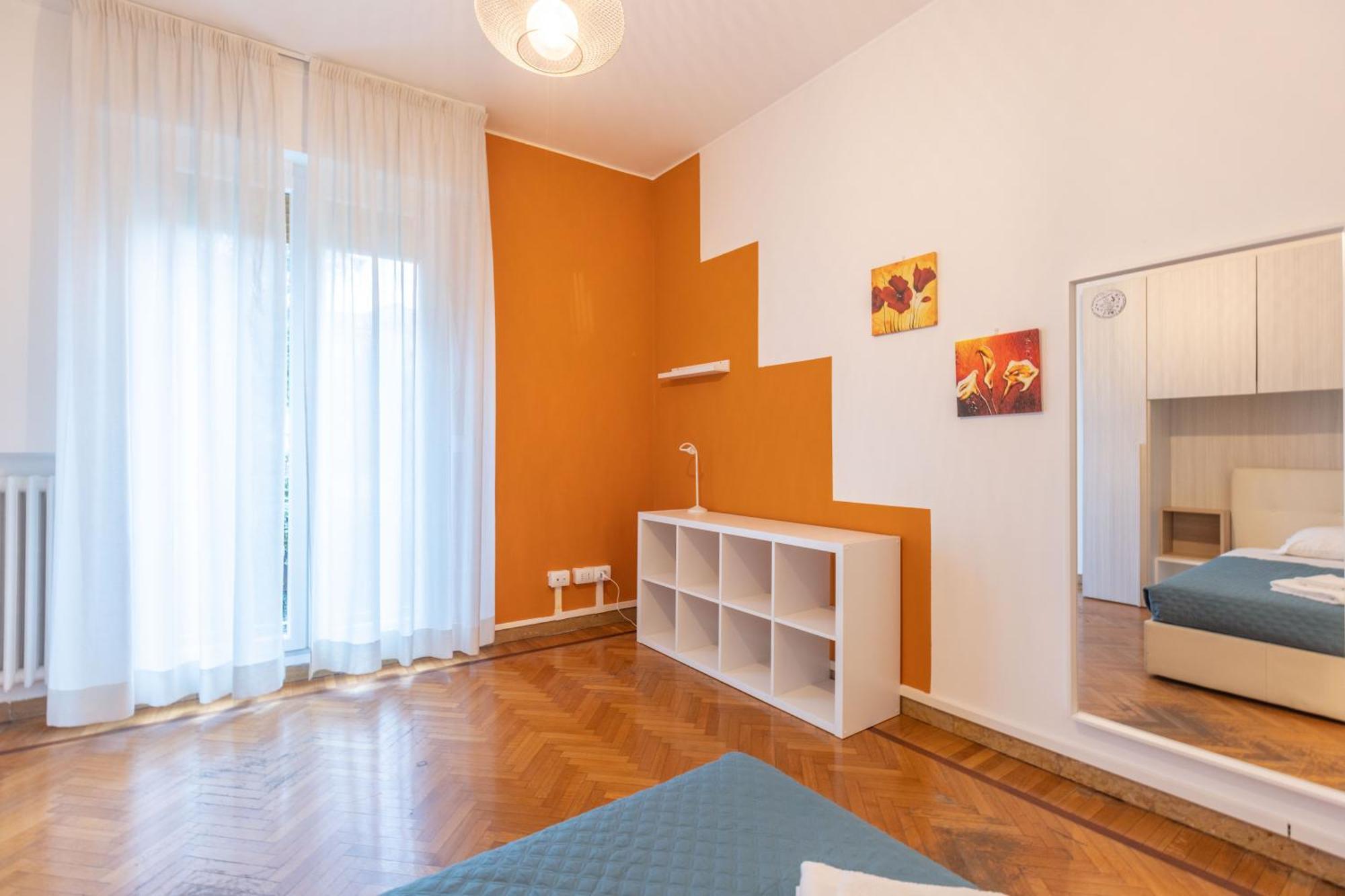 La Finestra Sul Centro, Bologna By Short Holidays Extérieur photo